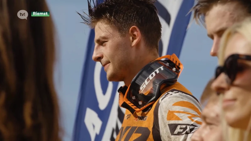Motorcrosser Cyriel Genot hoopt volgend seizoen WK te rijden