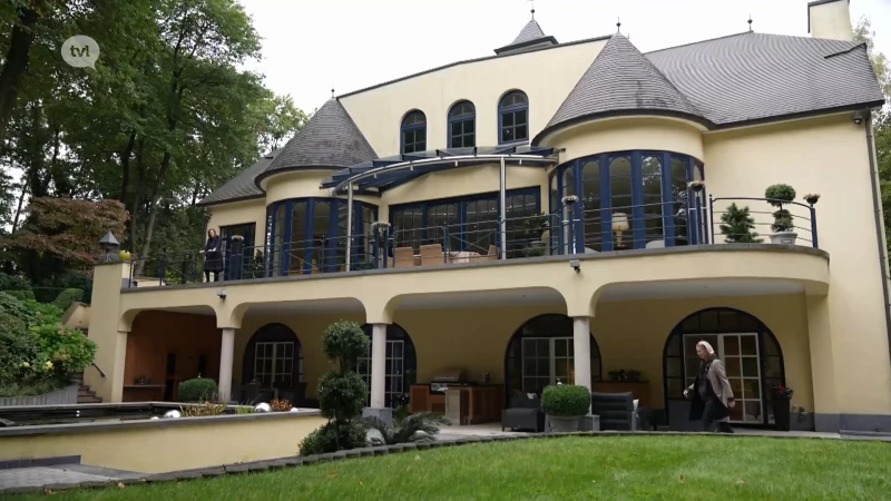 Cara bezoekt villa in bosrijke omgeving in Opoeteren - Nicole Janssen