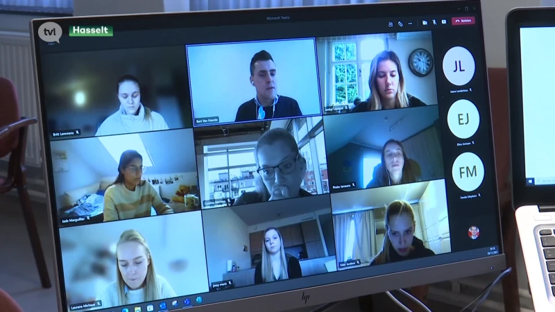 PXL schakelt opnieuw over op afstandsonderwijs: studenten volgen lessen online