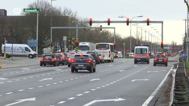 Grote Ring wordt verdeelschijf verkeersafwikkeling in Hasselt