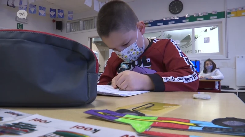 CLB: "Vaccinatie bij kinderen is geen wondermiddel, volwassenen moeten verantwoordelijkheid nemen"