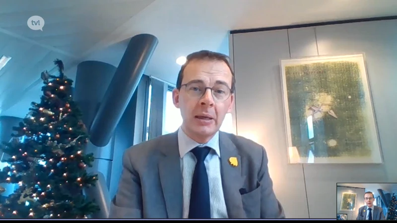 Wouter Beke: "Vaccinatiecampagne versnellen om verspreiding omikron te beperken"