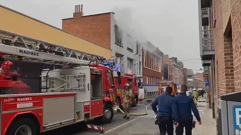 Hevige brand in slaapkamer boven De Roxy in Sint-Truiden