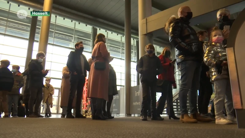 Overrompeling op de bioscopen: iedereen wil nog snel naar de film voor sluiting
