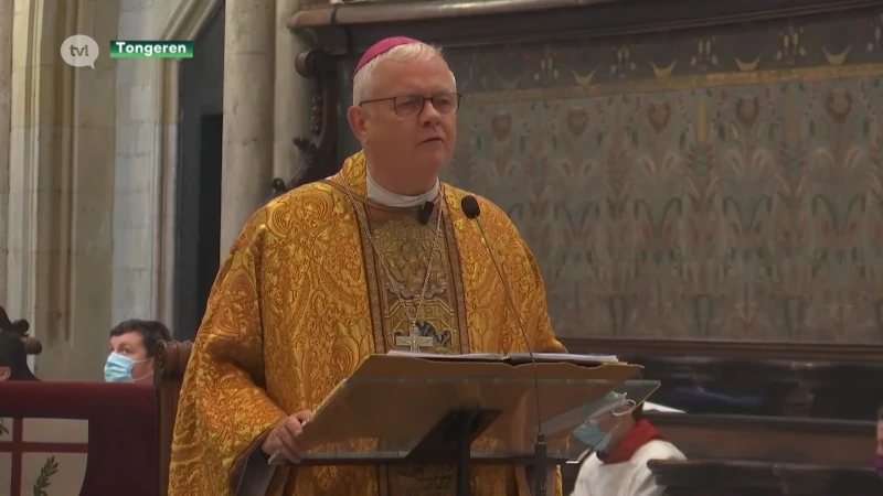 Bisschop Hoogmartens viert Kerstmis in Tongerse Onze-Lieve-Vrouwebasiliek