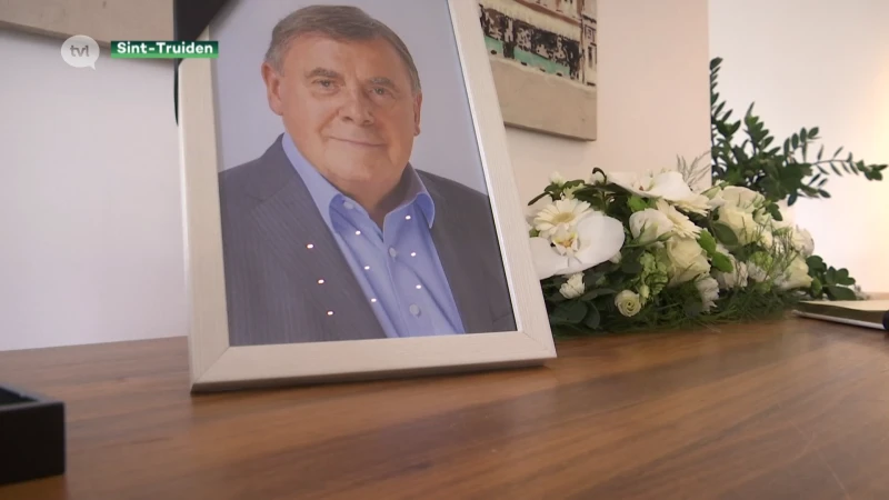 Truienaren nemen afscheid van Jef Cleeren in rouwregister