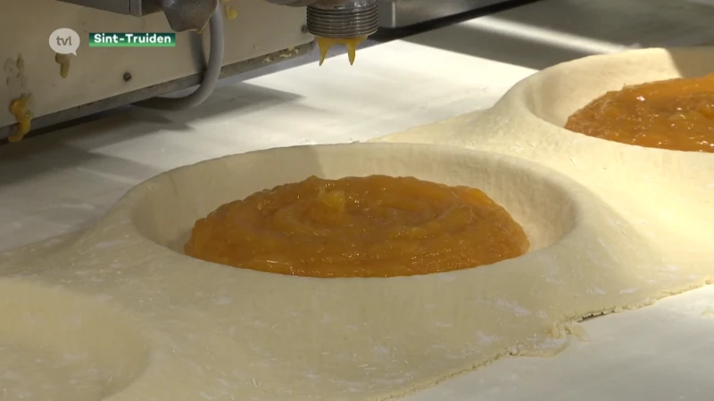 Zo wordt Limburgse vlaai gemaakt