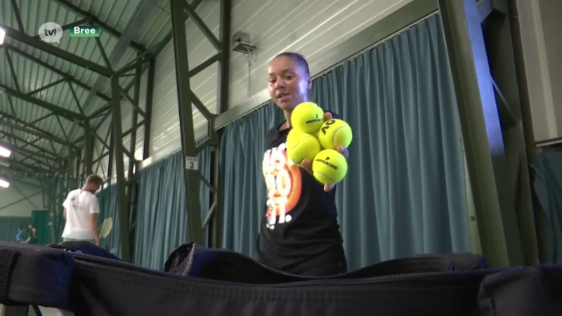 Sofia Costoulas, tennisdiamant klaar voor de stap richting damescircuit
