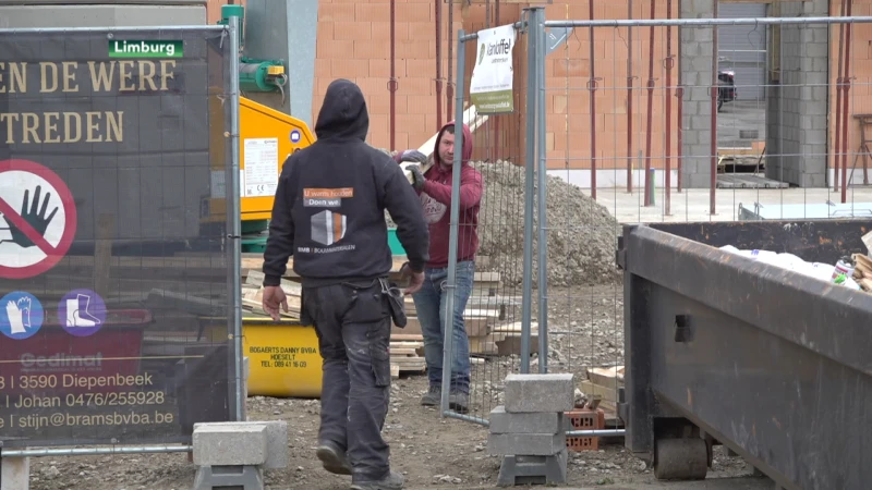 Uitzendbureaus en bouwbedrijven bikkelen om Oekraïense arbeidskrachten