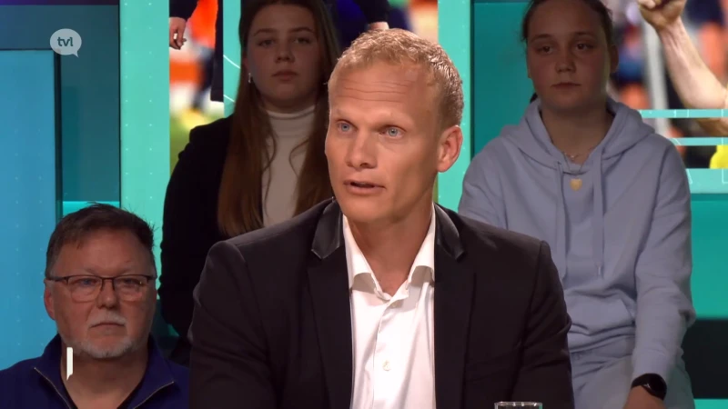 Karel Geraerts (T2 Union) denkt dat niet Genk, maar STVV het laatste play-off 2 ticket zal pakken