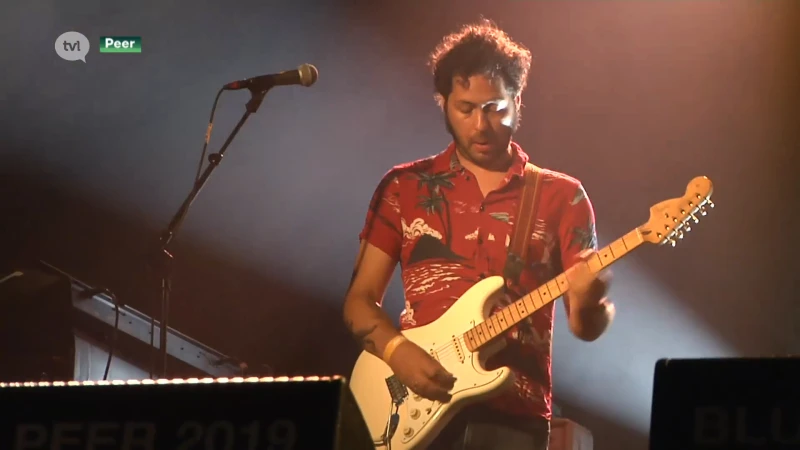 Blues Peer kondigt verhuis aan én lost nieuwe namen