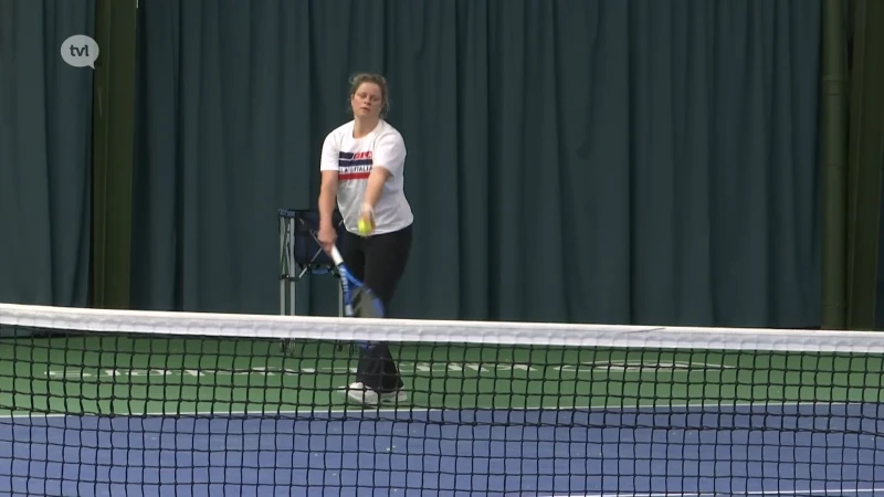 Kim Clijsters kondigt definitief pensioen aan