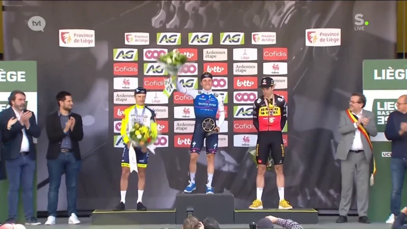 Evenepoel wint Luik-Bastenaken-Luik, Quinten Hermans knap tweede