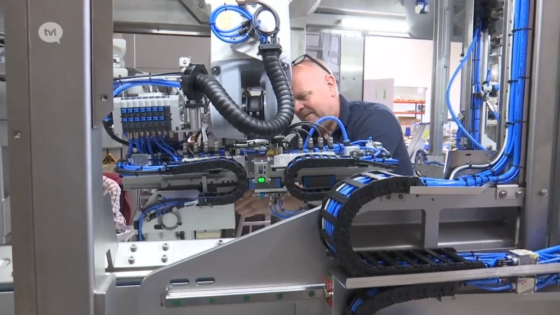 De Toekomstfabriek: Limburgse maakbedrijven maken overstap naar industrie 4.0