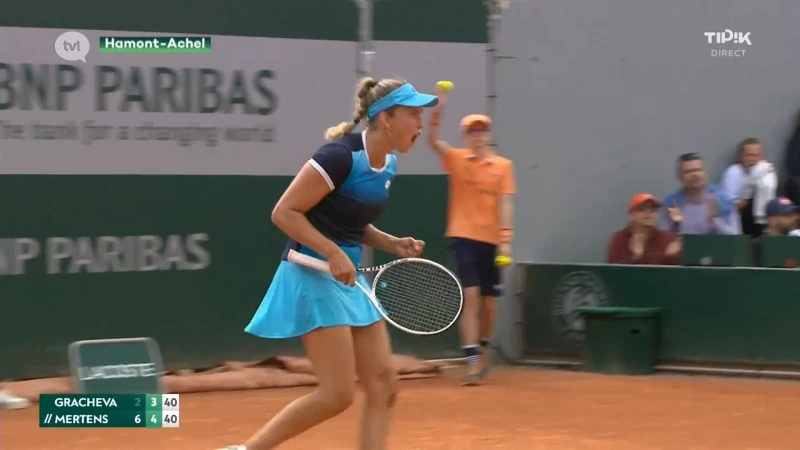 Elise Mertens naar achtste finale op Roland Garros