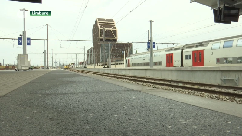 Staking: treinen rijden maandag normaal