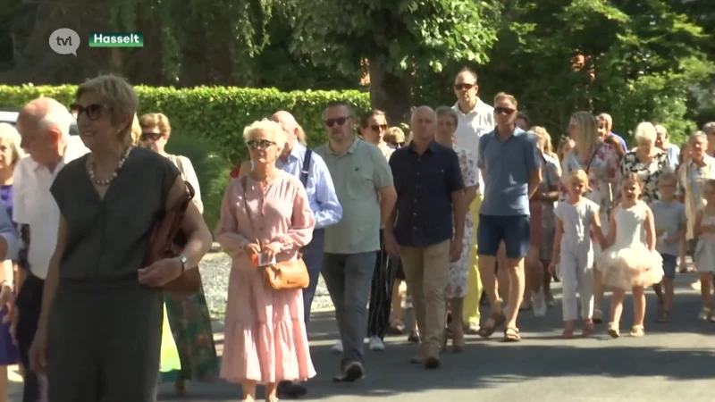 Processie Godsheide lokt veel toeschouwers