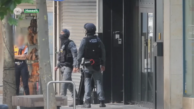 Bezwarend materiaal aangetroffen bij huiszoeking in Koning Albertstraat