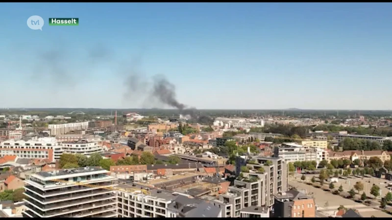 Felle brand verwoest penthouse in Hasselt