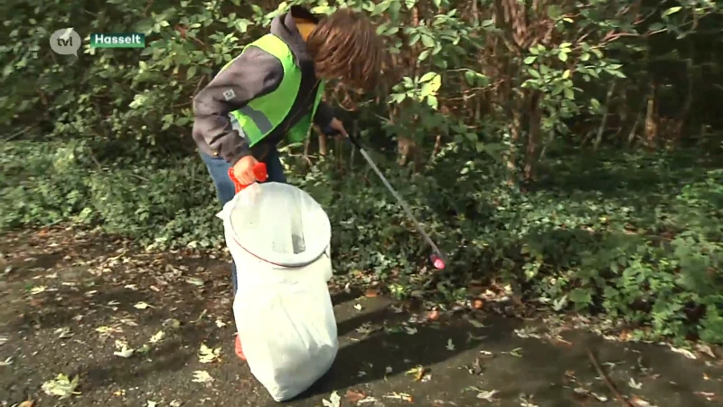 Limburgers rapen zwerfvuil tijdens World Cleanup Day