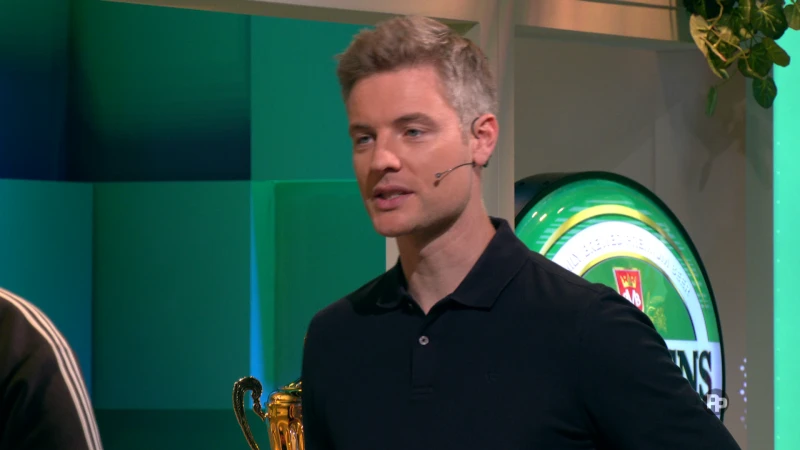 TVL Sportcafé met Jo Coppens (STVV), Sam Vanaken (Thes Sport) en Henk Dijkhuizen (Patro Eisden)