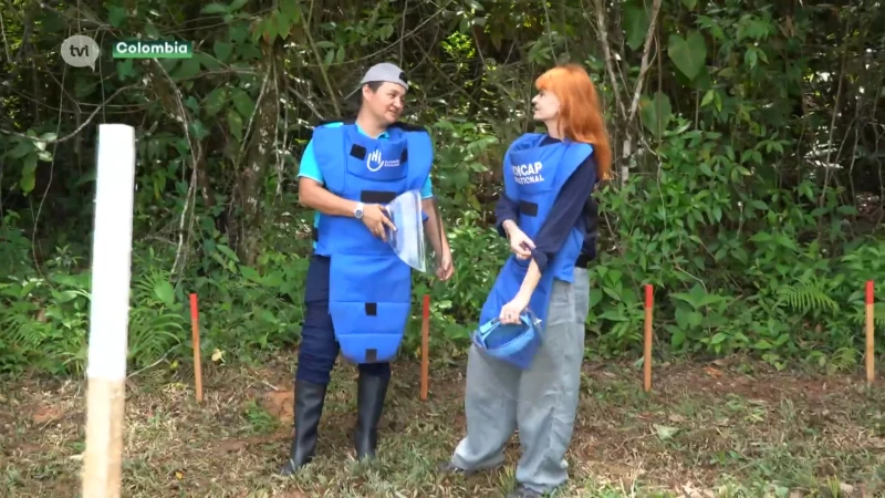 Axelle Red bezocht ontmijningsprogramma in Colombia