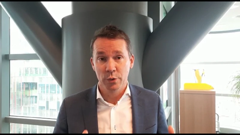 Vlaams minister van Werk Jo Brouns: "Eén op drie Vlamingen heeft recht op jobbonus"