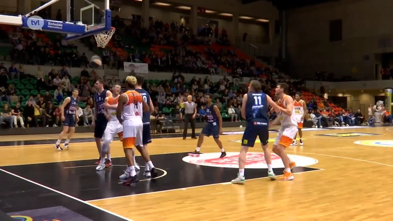 Limburg United loopt derde nederlaag van het seizoen op