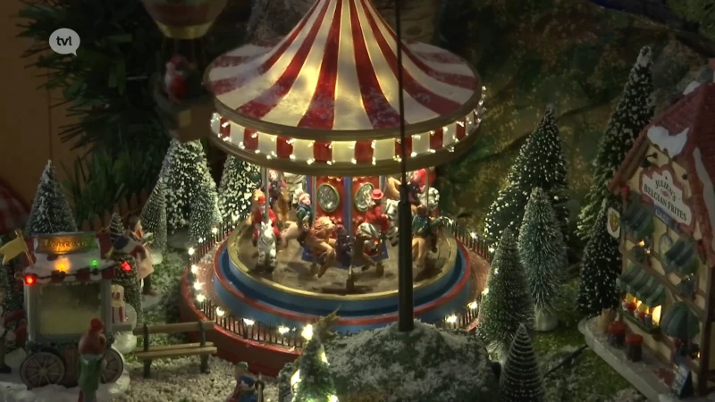 Woonkamer van Dominique wordt kerstdorp met skipiste