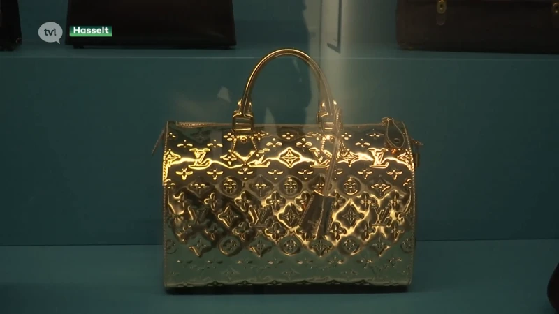 Nieuwe expo Modemuseum: 280 handtassen en reistassen met een verhaal