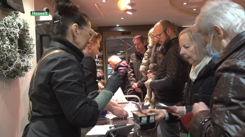 Grote drukte bij slagers, Hasseltse winkel voorziet extra afhaalpunt buiten centrum: "Zitten weer op niveau van voor de coronacrisis"
