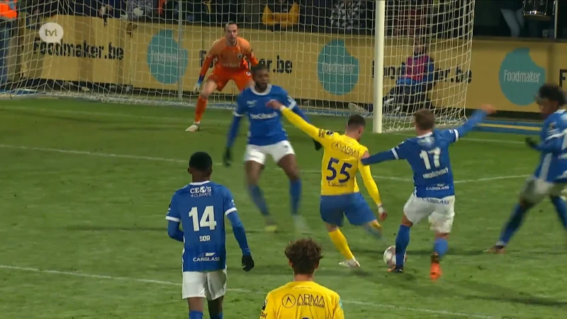 Racing Genk wint met spektakelmatch in 't Kuipje