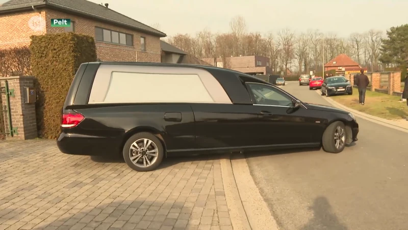 Afscheid van slachtoffers gezinsdrama in Pelt