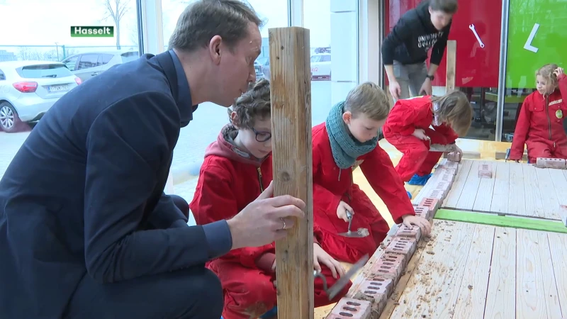 886.000 euro voor 13 STEM-projecten