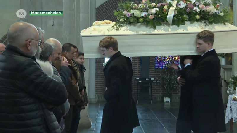 Familie en vrienden nemen afscheid van Emilietta Chini