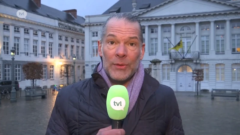 LIVE naar Dirk in Brussel:  "Regering kon zich niet veroorloven om weer geen akkoord te vinden"