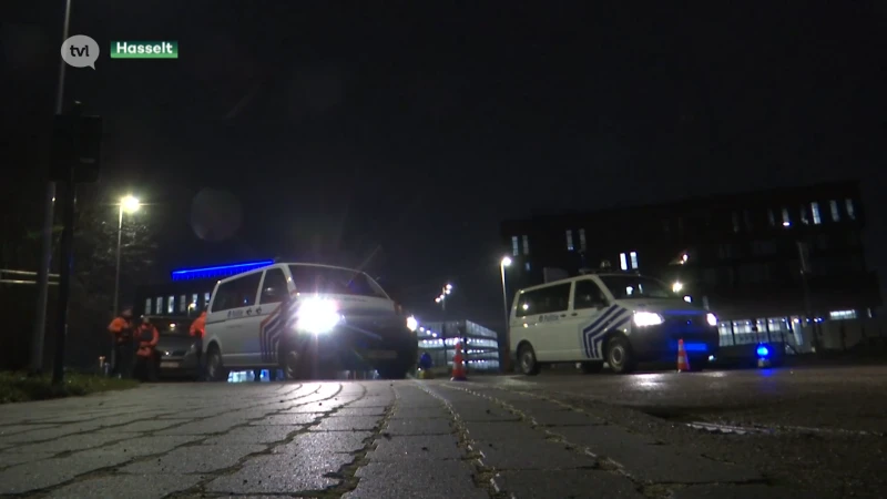 Stakingsaanzegging cipiers na ongeziene razzia in Hasseltse gevangenis