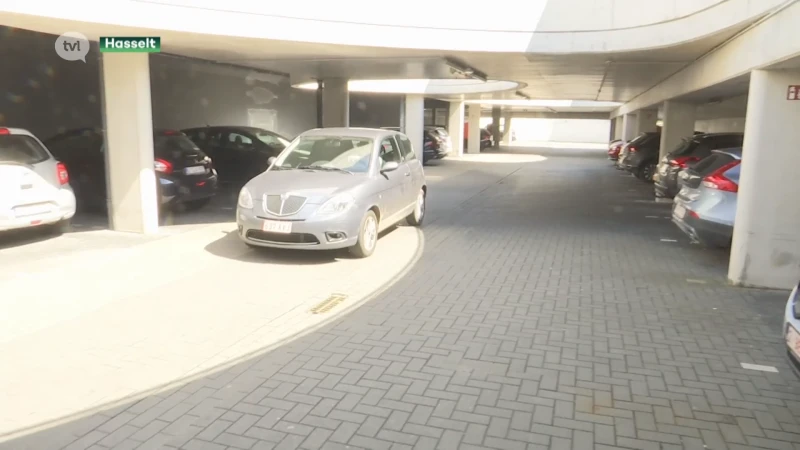 Parkeren aan Kapermolen zwembad Hasselt niet langer gratis