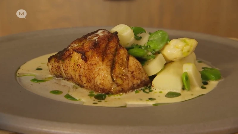 Kabeljauw in beurre blanc en asperges