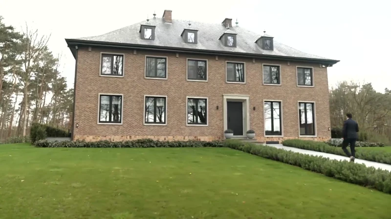 Kleine repo: Eindstraat 16 in Maaseik - Christoffels