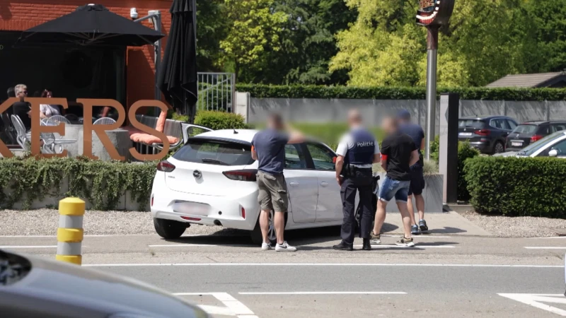 Drugscontrole leidt tot politie-achtervolging van Hasselt naar Lanaken
