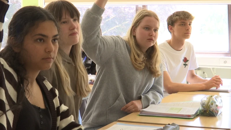 Scholen laten examens vallen omdat leerlingen te weinig les kregen door lerarentekort