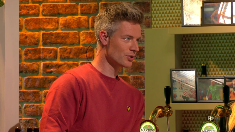 TVL Sportcafé met Peter Croonen (Racing Genk) en topvolleybalster Britt Herbots