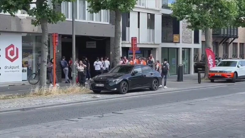 Politie schrijft gas-boetes uit voor hangjongeren die spuwen op Hasseltse