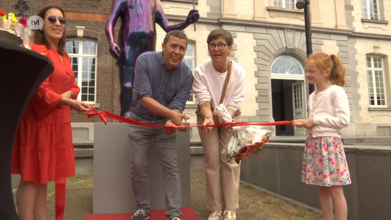 Nieuw standbeeld voor Huis van het Kind