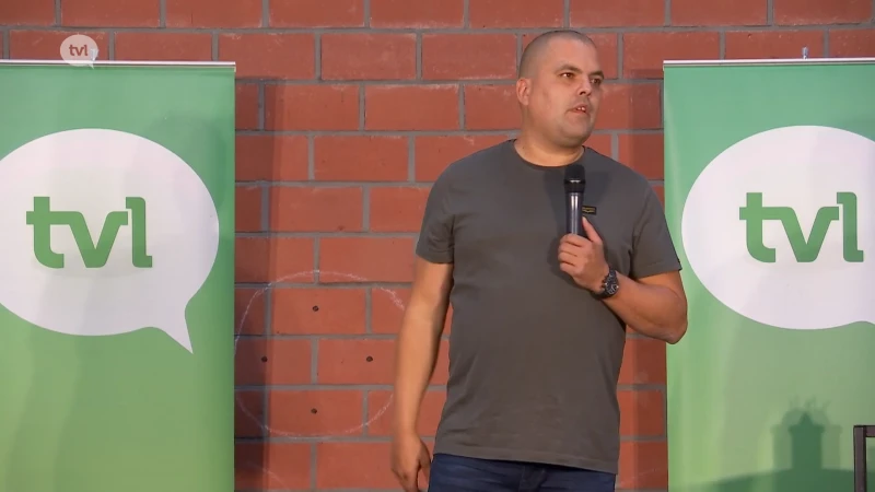 Nieuwerkerken spoelt slecht weer door met Yannick Noben op Vertellingen