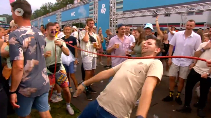 Limbo aan de Main Stage van Pukkelpop
