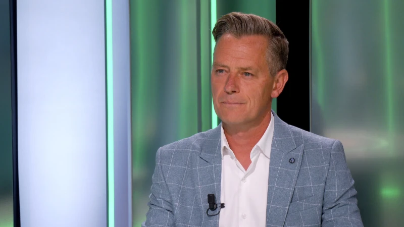 STUDIOGAST: Tom Cox - Scholengemeenschap Sint-Quintinus