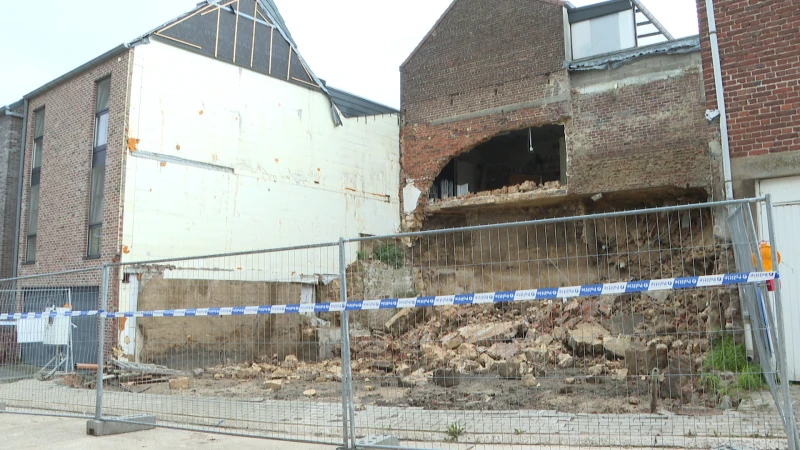Huis in Riemst stort deels in, maar bewoner slaapt gewoon verder