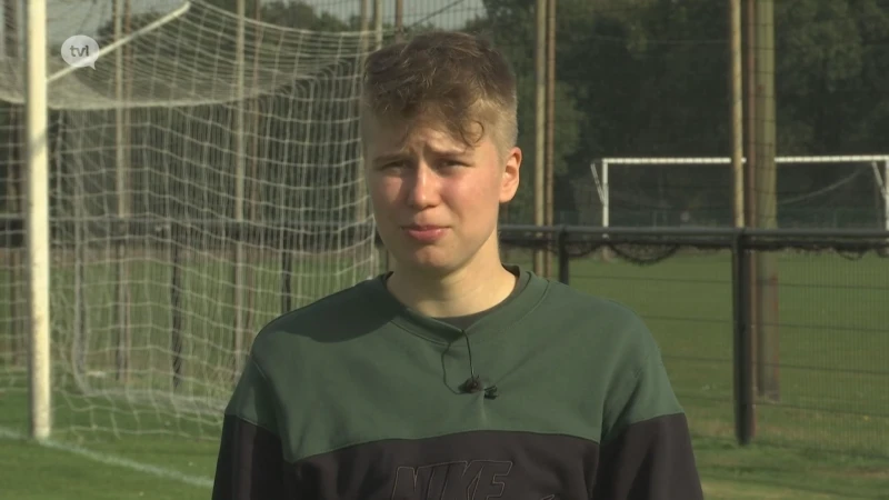 Peerse voetballer Aster Janssens treedt naar buiten als trans man